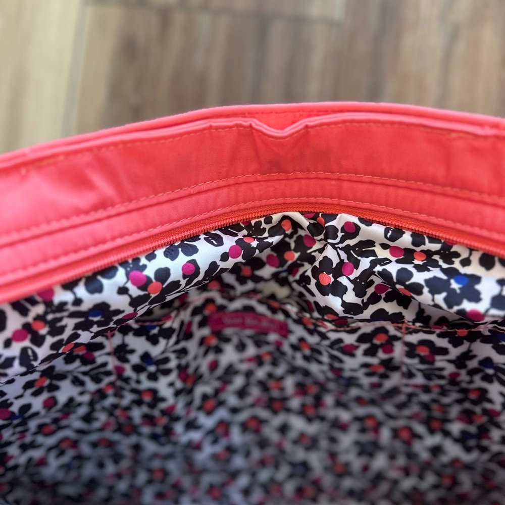 Vera Bradley womens iconic Coral Quilted Tote Bag - Picture 5 of 5